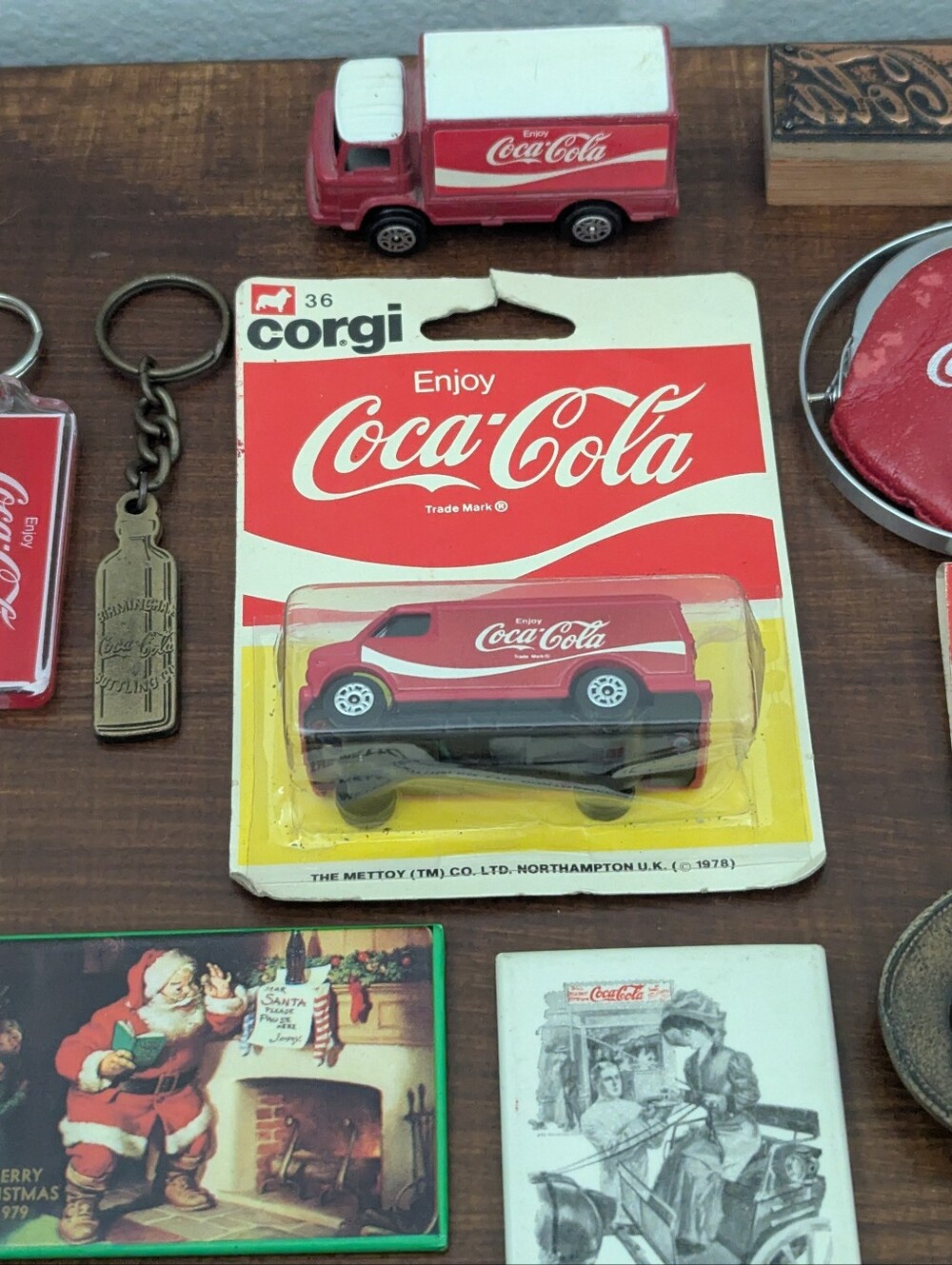 Huge Vintage Coca-Cola Collectibles Estate Lot - Corgi Diecast, Pins, Trays, Bot - Picture 9 of 9